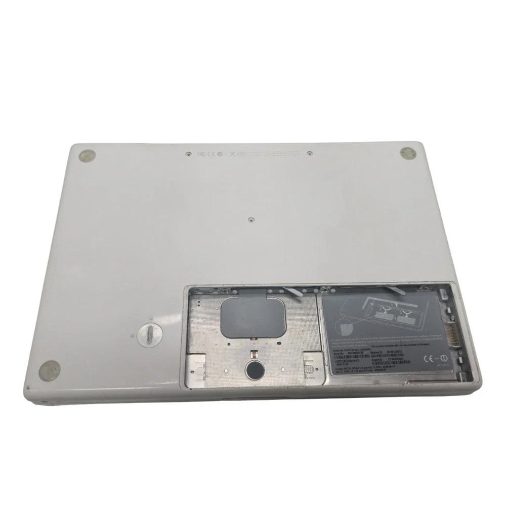 Apple MacBook A1181 13.3